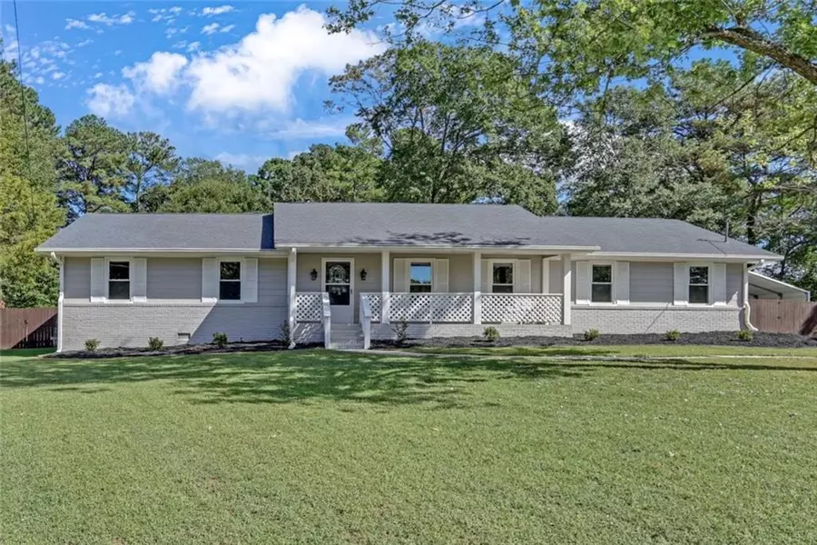 1836 Autumn CT, Snellville, GA 30078