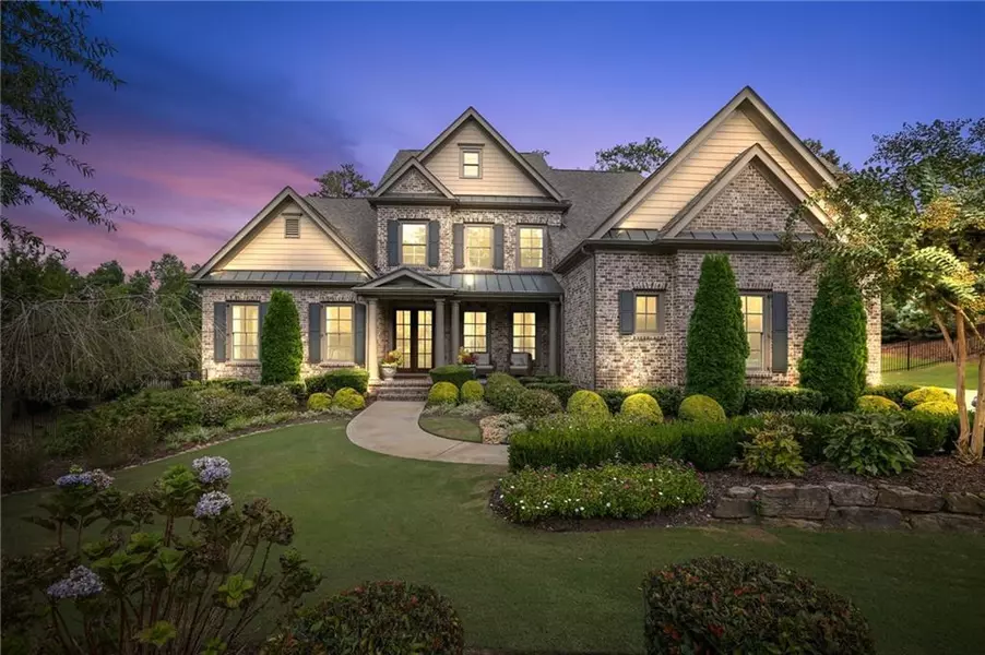 1013 Summit View LN, Alpharetta, GA 30004