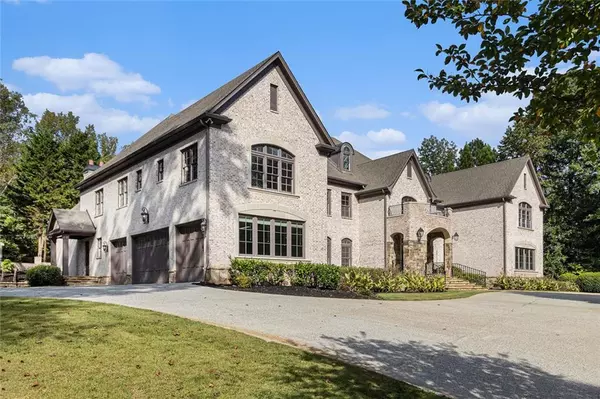 Roswell, GA 30075,5005 Heatherwood CT