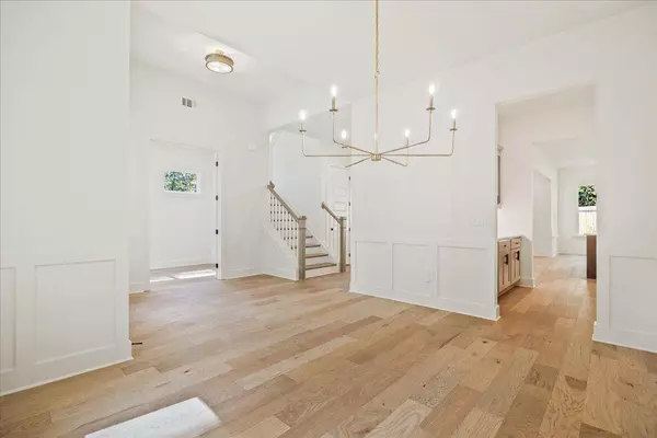 Gainesville, GA 30506,8330 Creekside Overlook DR