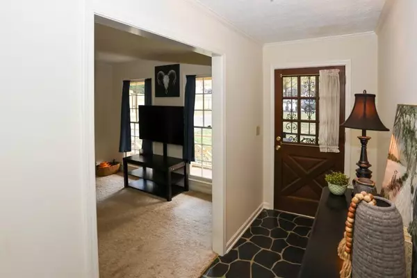 Stone Mountain, GA 30087,5315 Pounds DR S