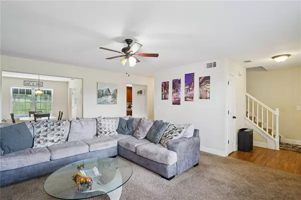 Clermont, GA 30527,5722 Crystal Way