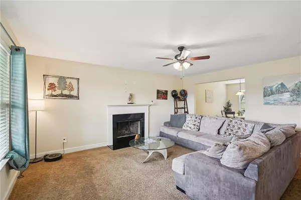 Clermont, GA 30527,5722 Crystal Way