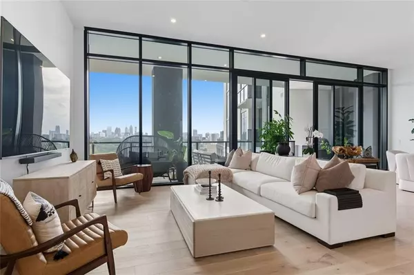 2425 PEACHTREE RD NE #1504, Atlanta, GA 30305