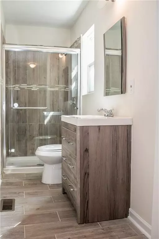 Atlanta, GA 30310,911 Smith ST SW