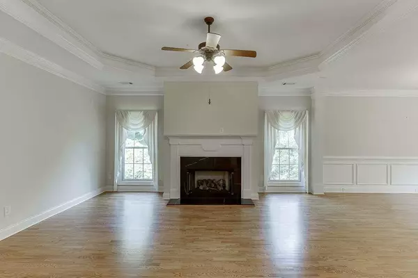 Buford, GA 30519,3765 Woodlawn CT