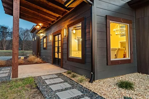 Morganton, GA 30560,145 Cook RD