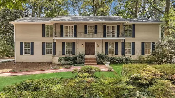 192 Maple Wood DR, Lawrenceville, GA 30046