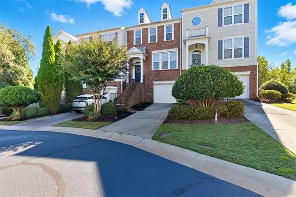 205 Balaban CIR, Woodstock, GA 30188