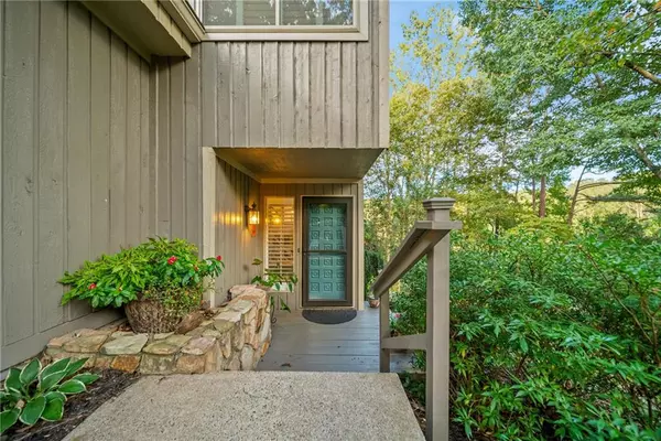 Alpharetta, GA 30022,180 Colony Ridge DR