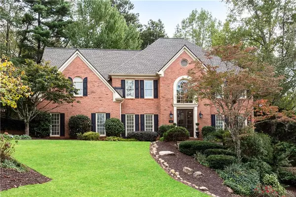 857 Chestnut Lake DR NE, Marietta, GA 30068
