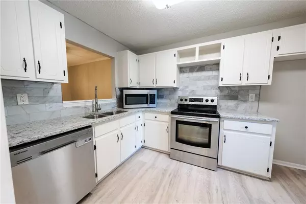 Duluth, GA 30096,4089 Stillwater DR