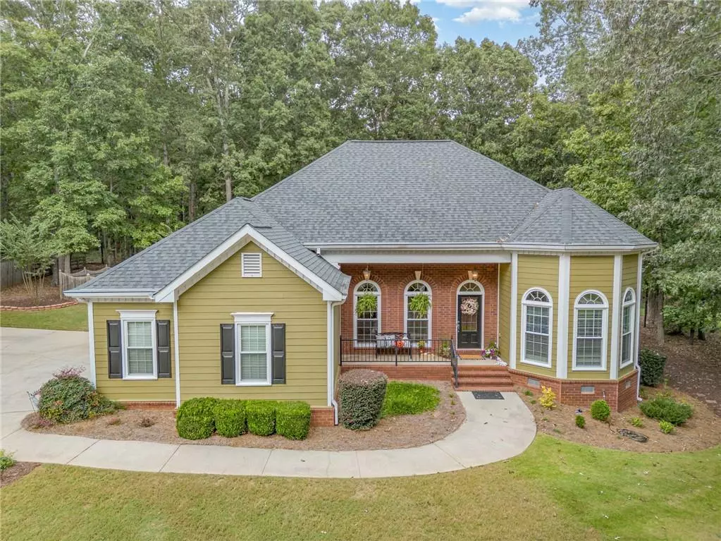 Winder, GA 30680,1201 Dove Creek CIR