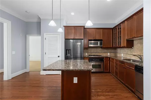 Atlanta, GA 30346,11 Perimeter CTR E #1404