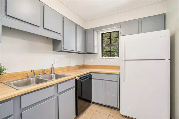 Austell, GA 30106,1984 Padgett DR