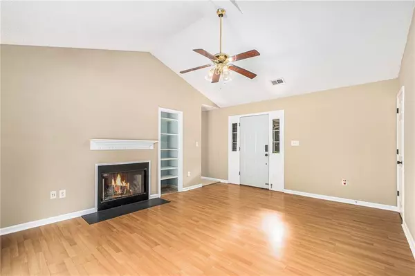 Athens, GA 30601,300 Harve Mathis RD