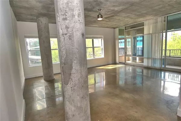 Atlanta, GA 30308,845 Spring ST NW #101