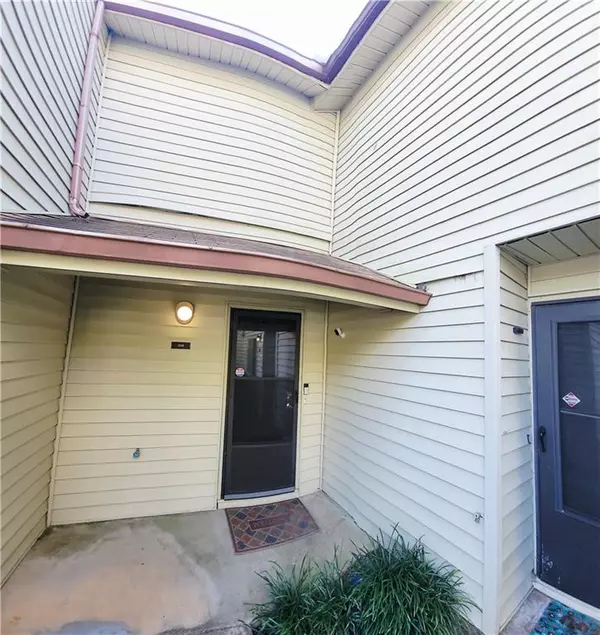 1014 Country CT, Lawrenceville, GA 30044