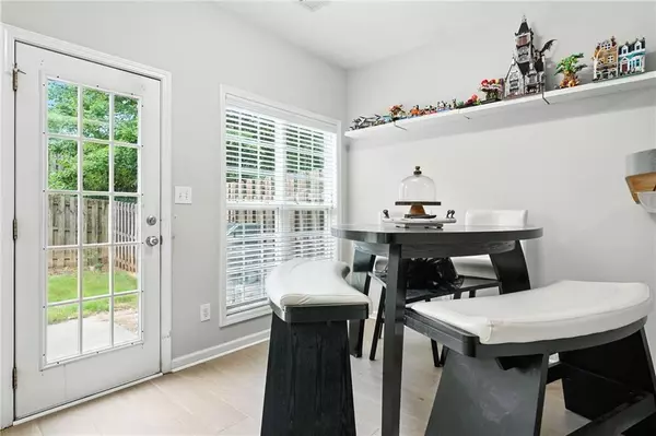 Canton, GA 30114,121 Spring Way SQ