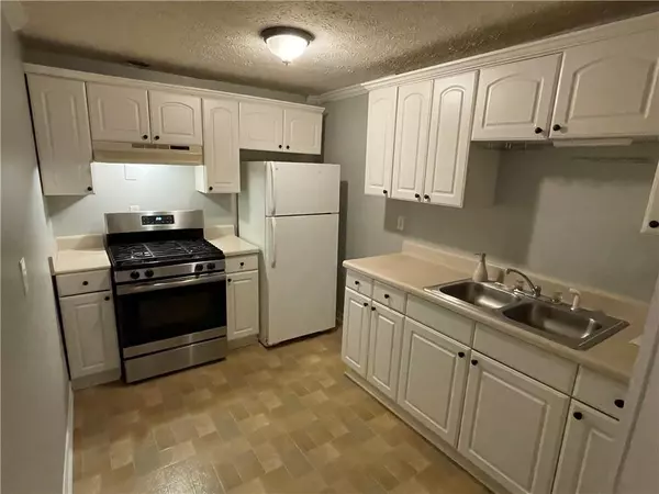Atlanta, GA 30317,2042 Hosea L Williams DR NE