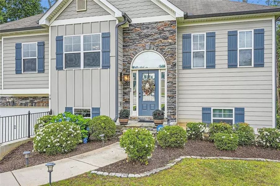 79 Little Creek Manor DR, Dallas, GA 30157