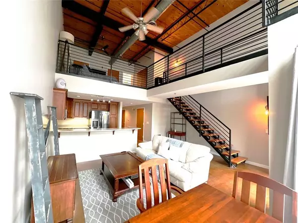 1133 Church ST SE #2, Covington, GA 30014