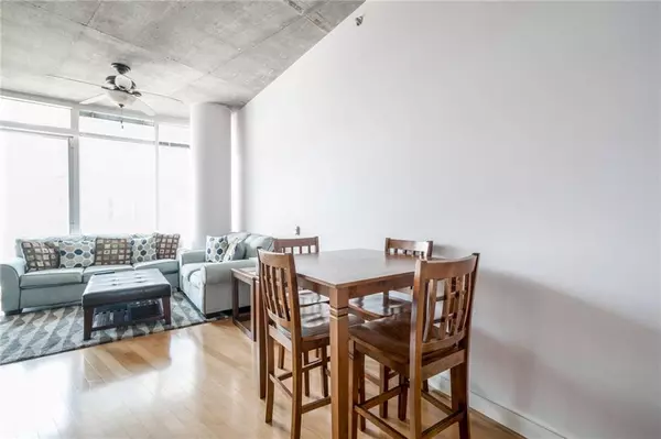 Atlanta, GA 30309,950 W Peachtree ST NW #1710