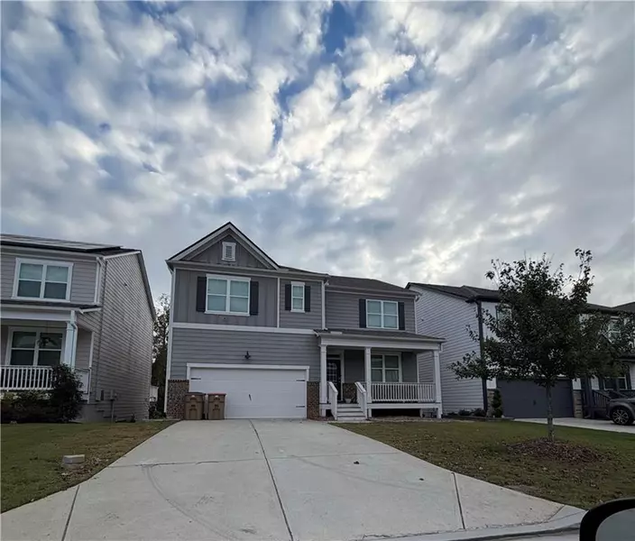 5761 Screech Owl DR, Flowery Branch, GA 30542