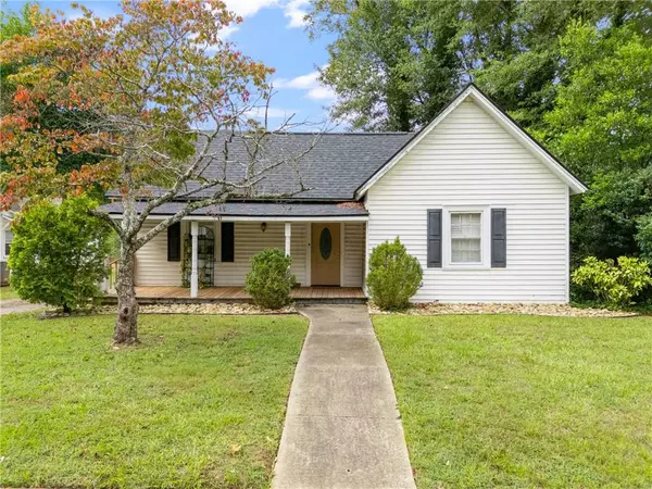 120 Stewart ST, Carrollton, GA 30117