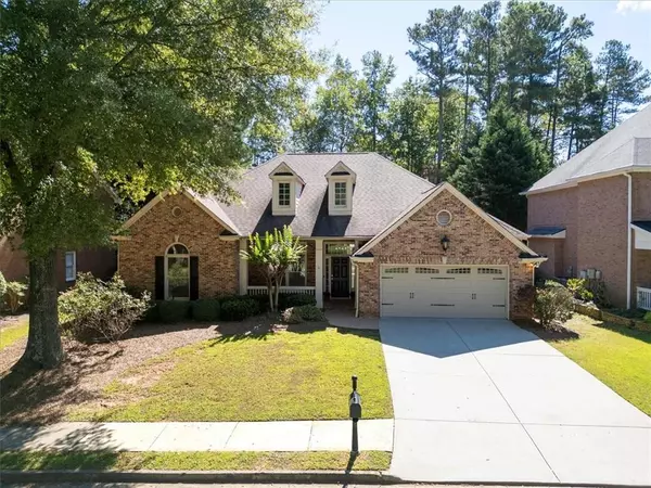 1065 Beacon Hill XING, Alpharetta, GA 30005