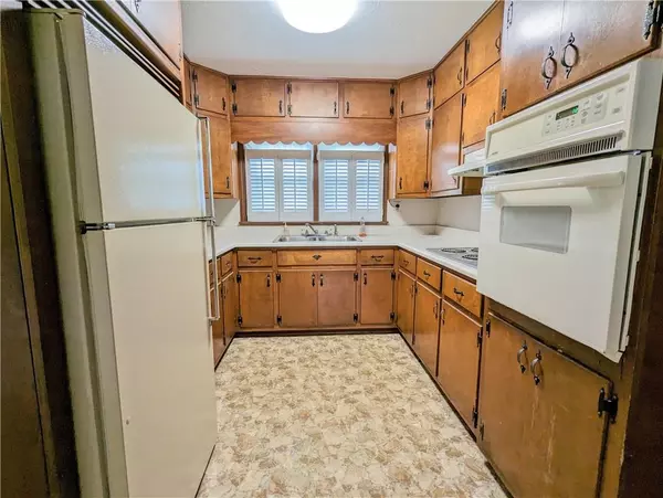 Flowery Branch, GA 30542,6086 Lights Ferry RD