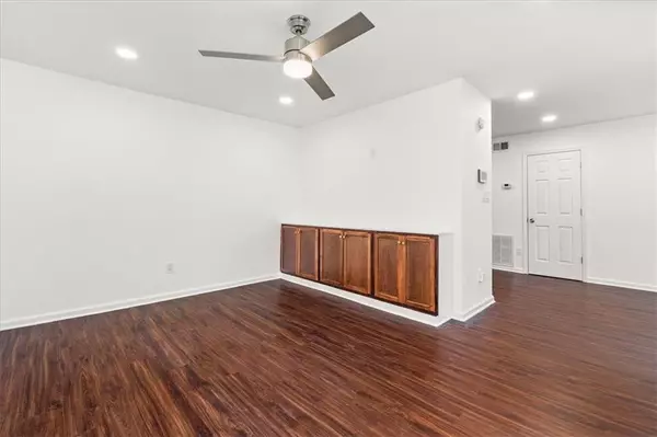 Marietta, GA 30008,3755 MULKEY CIR SW