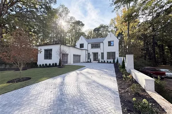 Alpharetta, GA 30009,393 Karen DR