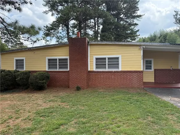 2828 Waters RD SW, Atlanta, GA 30354