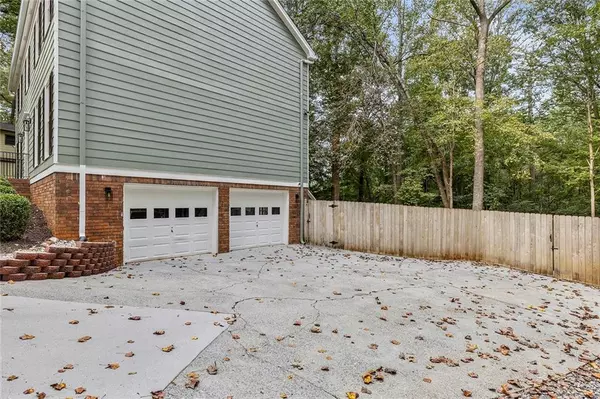 Lilburn, GA 30047,1011 Guys CT SW