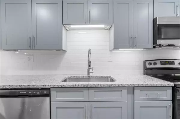 Sandy Springs, GA 30342,5399 Northland DR NE #204