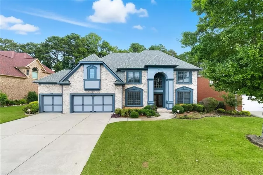 2805 IVY HILL DR, Buford, GA 30519