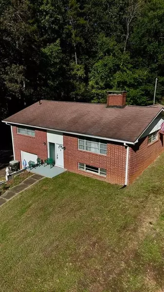 3911 Fraser CIR, Gainesville, GA 30506