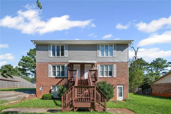 2124 Fieldstone View CT SE #2124B, Conyers, GA 30013