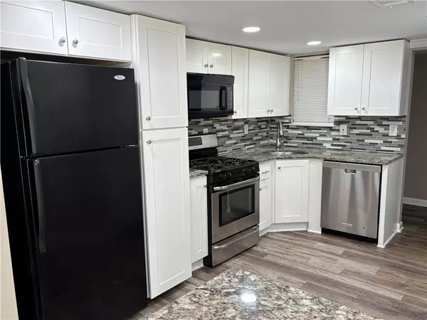 Marietta, GA 30067,2187 Palmyra DR SE