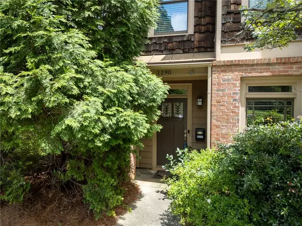 Atlanta, GA 30307,1190 Hardee ST NE