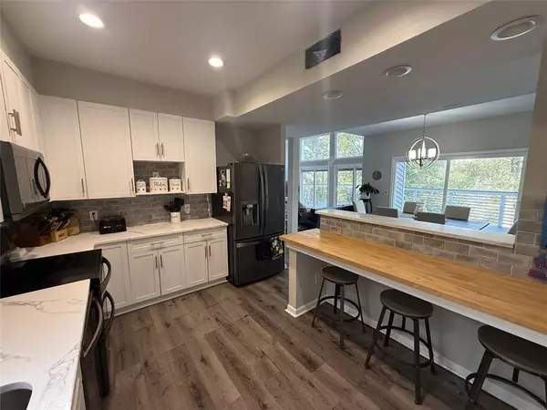 Snellville, GA 30039,8515 Lake DR