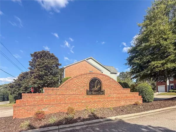 6461 Topside AVE, Flowery Branch, GA 30542