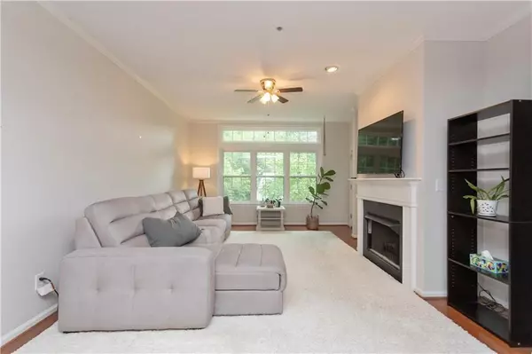 Atlanta, GA 30305,424 Lindbergh DR NE #208