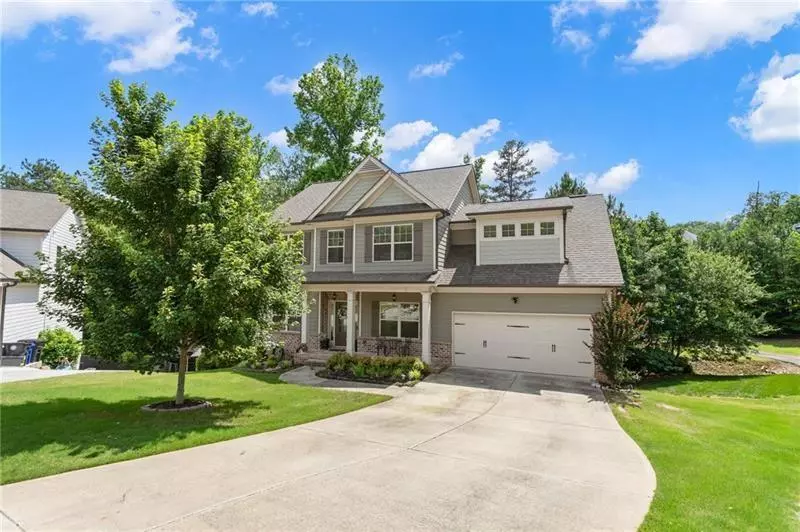 4018 Oxford LN, Gainesville, GA 30506