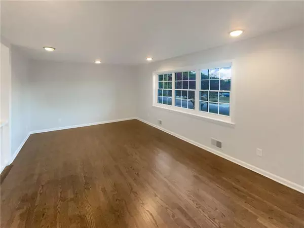 Marietta, GA 30066,692 Suholden CIR