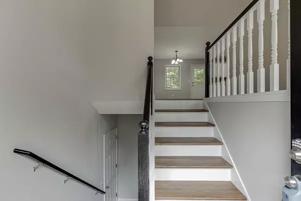 Flowery Branch, GA 30542,5311 Redfield WAY