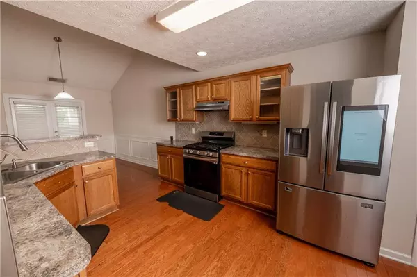 Union City, GA 30291,8273 Eastshore DR