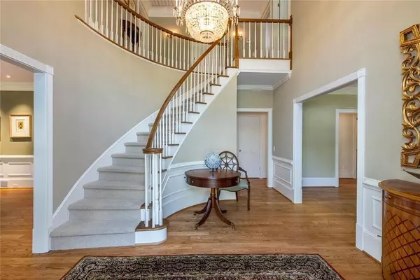 Brookhaven, GA 30319,1048 Byrnwyck RD NE