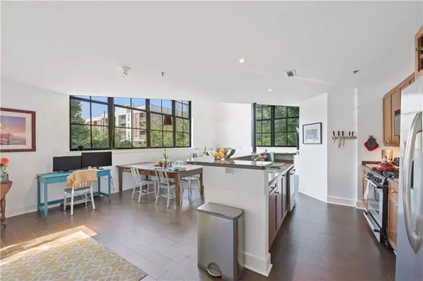 Atlanta, GA 30306,790 North AVE NE #102